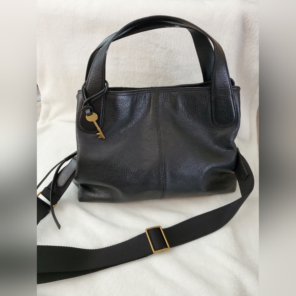 Fossil Maya Hobo Satchel Purse Bag Tote Black Genuine Leather Key Attached